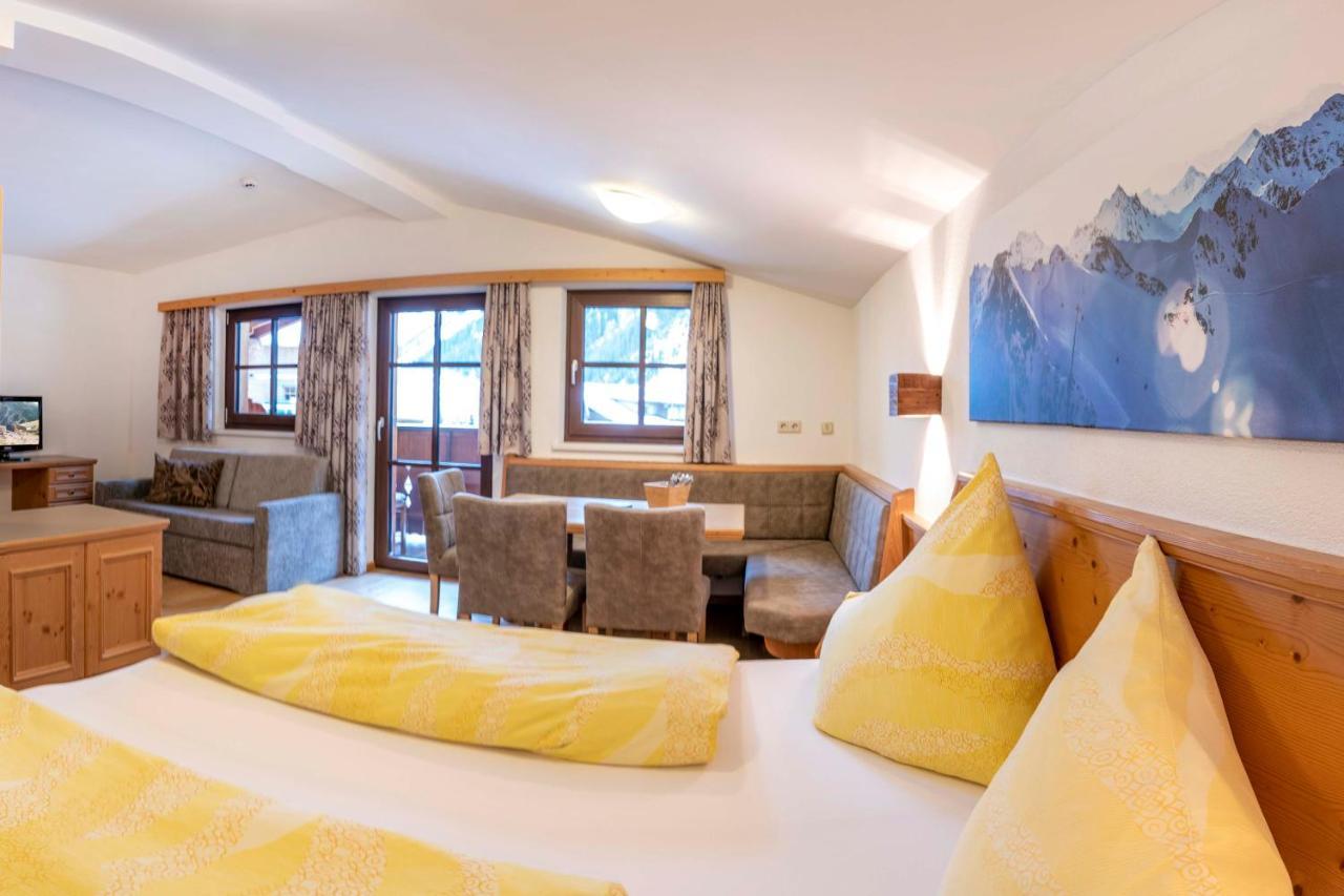 Almhof-Reithof Pitztal Hotell Sankt Leonhard im Pitztal Exteriör bild