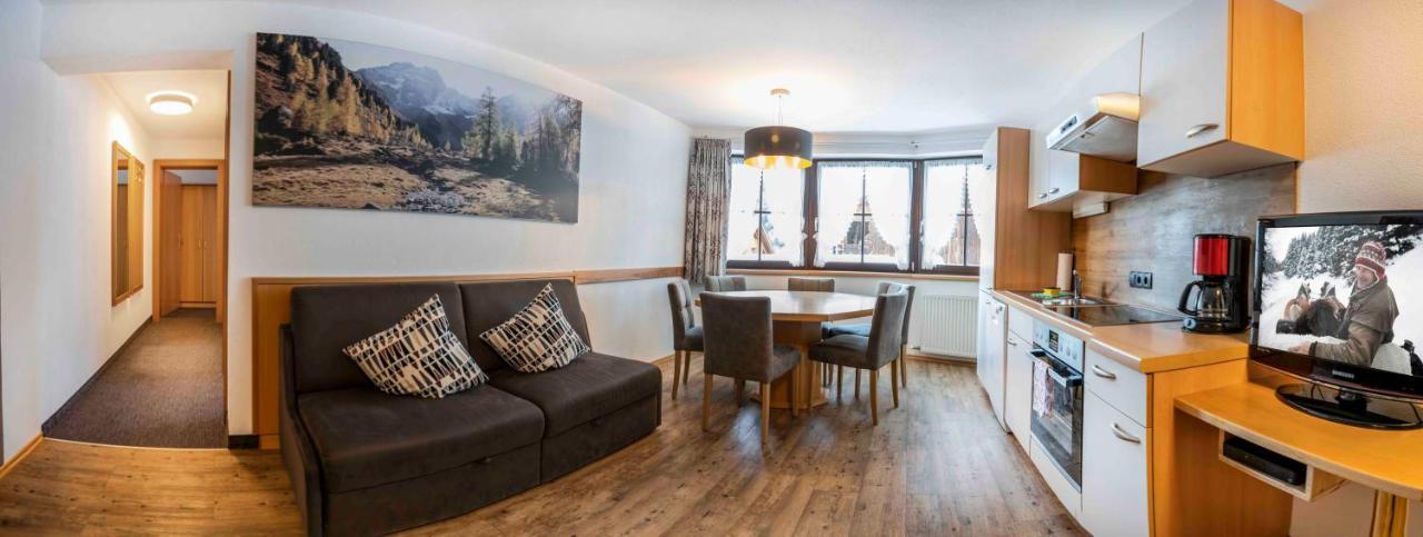 Almhof-Reithof Pitztal Hotell Sankt Leonhard im Pitztal Exteriör bild