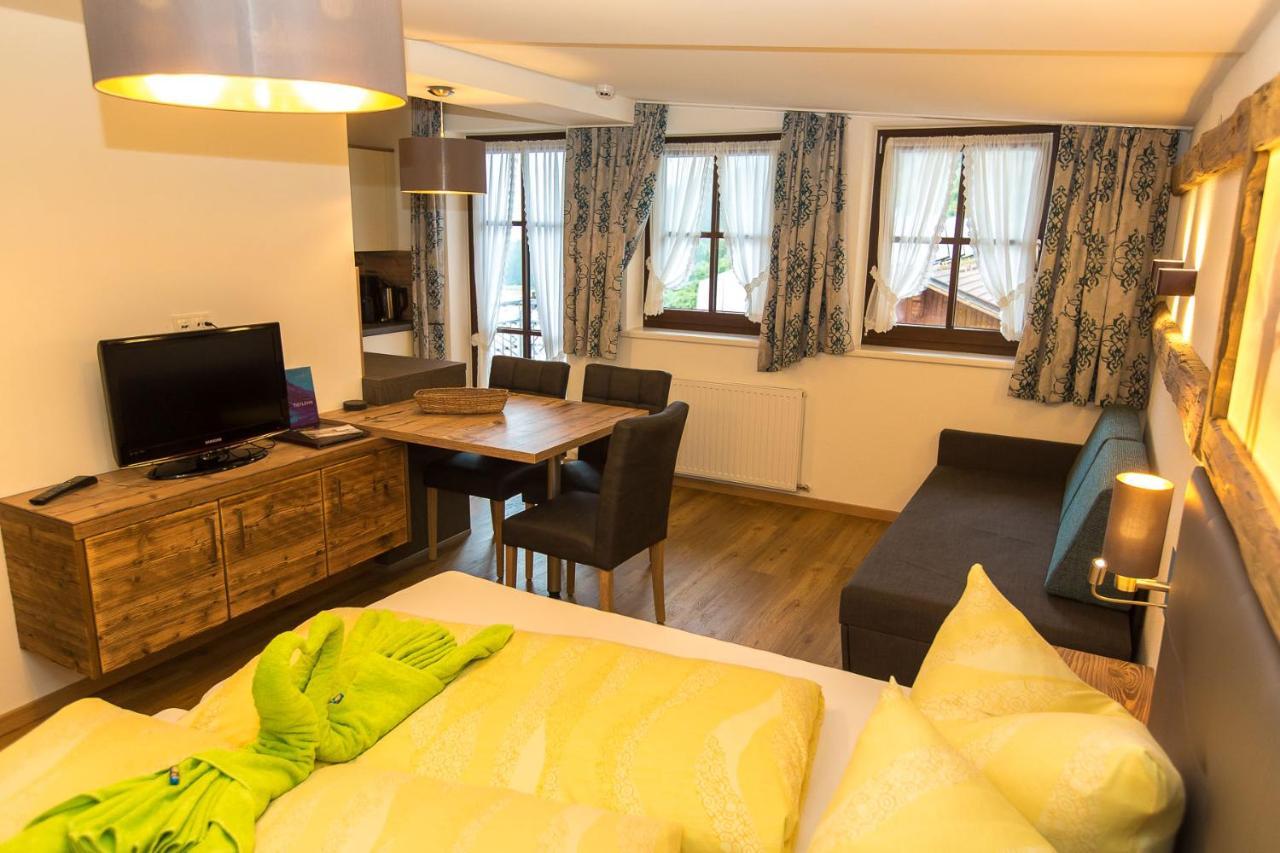 Almhof-Reithof Pitztal Hotell Sankt Leonhard im Pitztal Exteriör bild